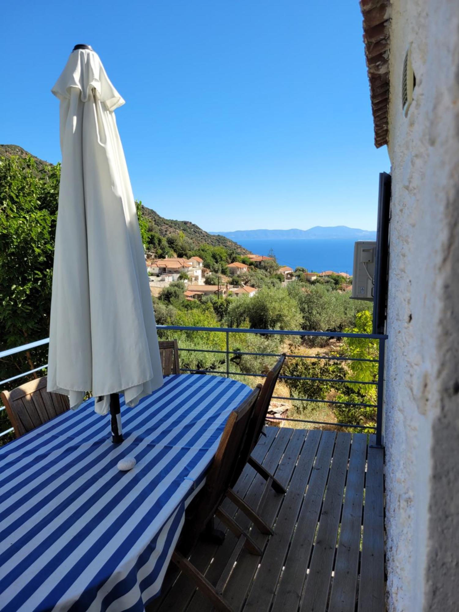 Lovely Traditionnal House With Sea View Τυρός Εξωτερικό φωτογραφία