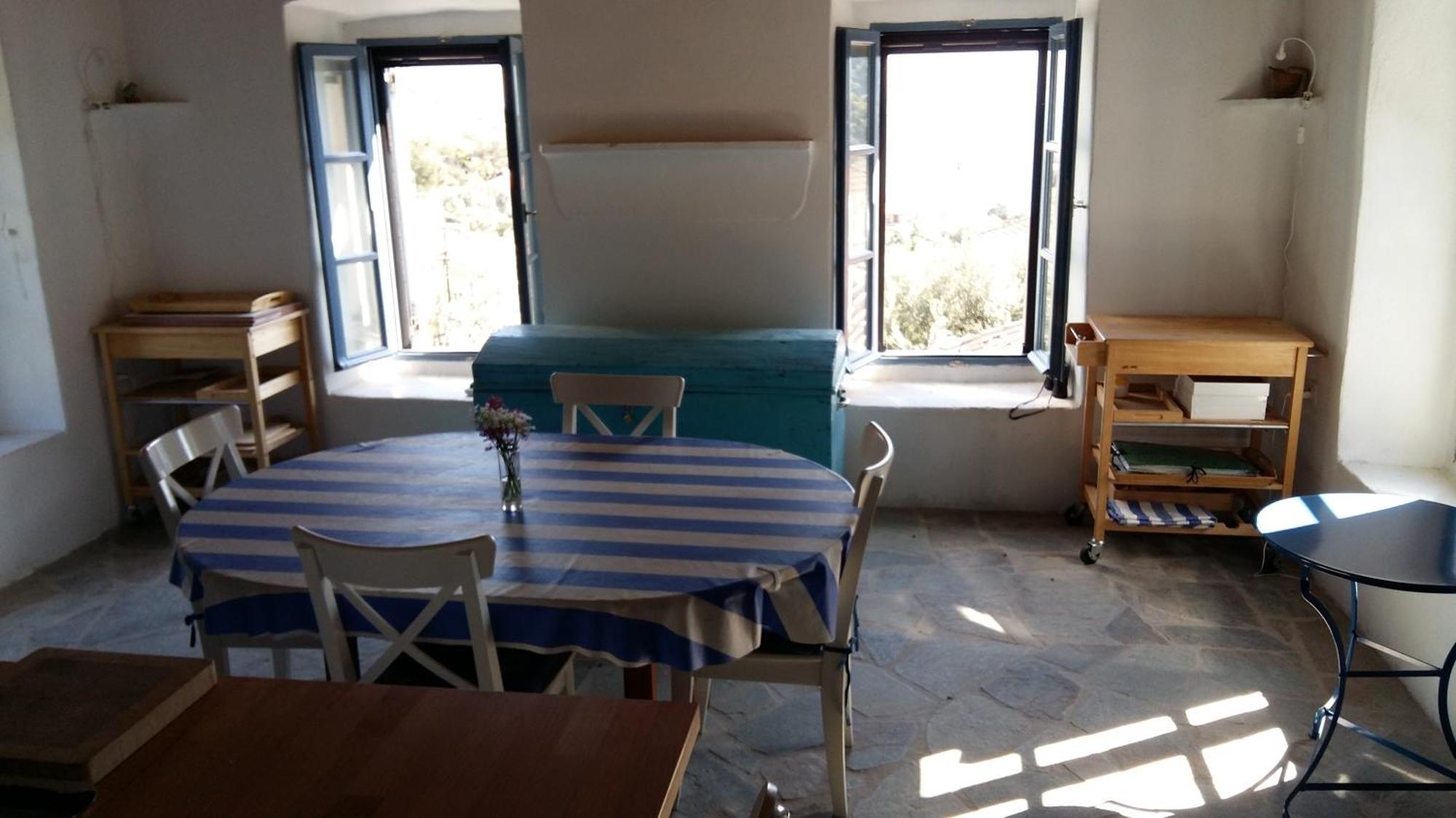 Lovely Traditionnal House With Sea View Τυρός Εξωτερικό φωτογραφία