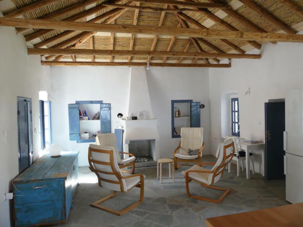 Lovely Traditionnal House With Sea View Τυρός Εξωτερικό φωτογραφία