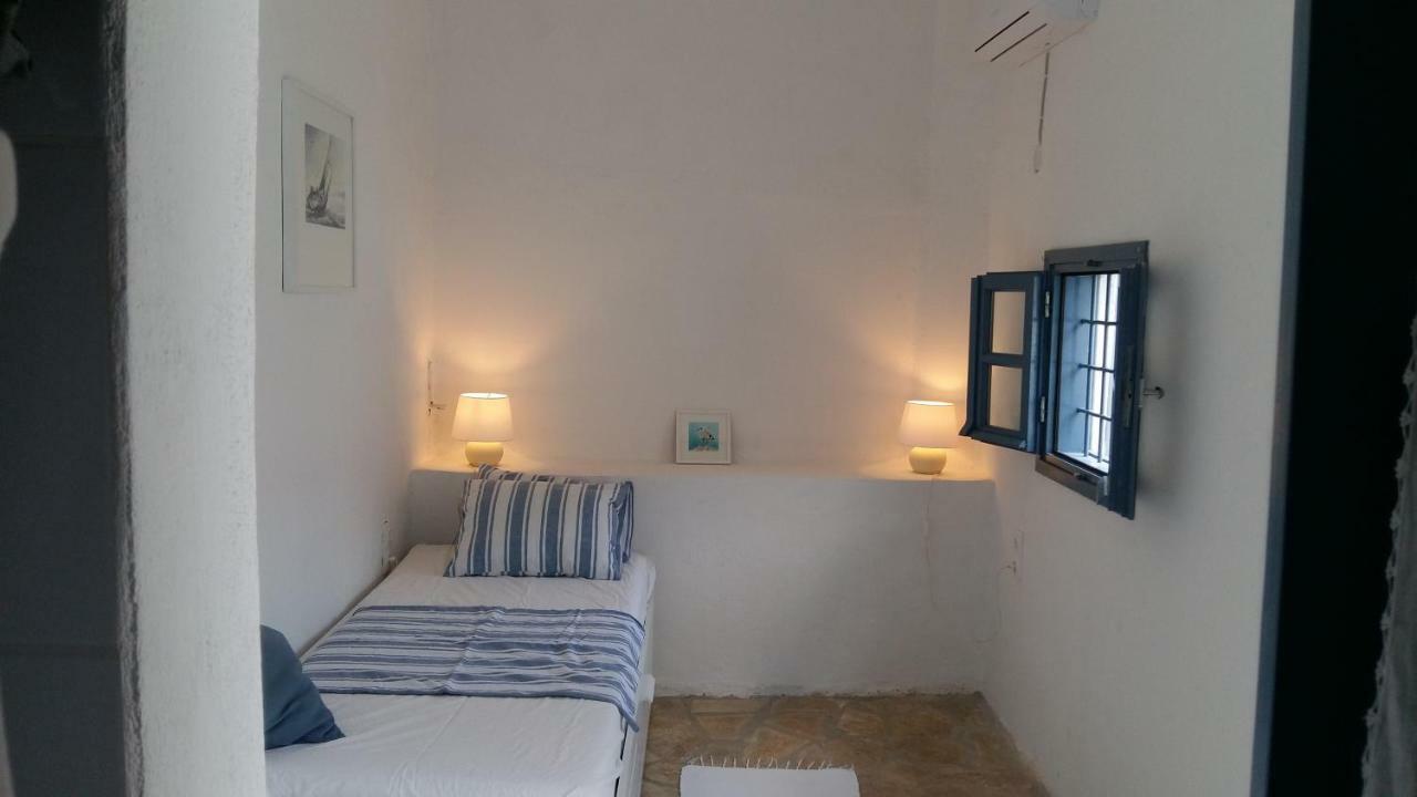 Lovely Traditionnal House With Sea View Τυρός Εξωτερικό φωτογραφία