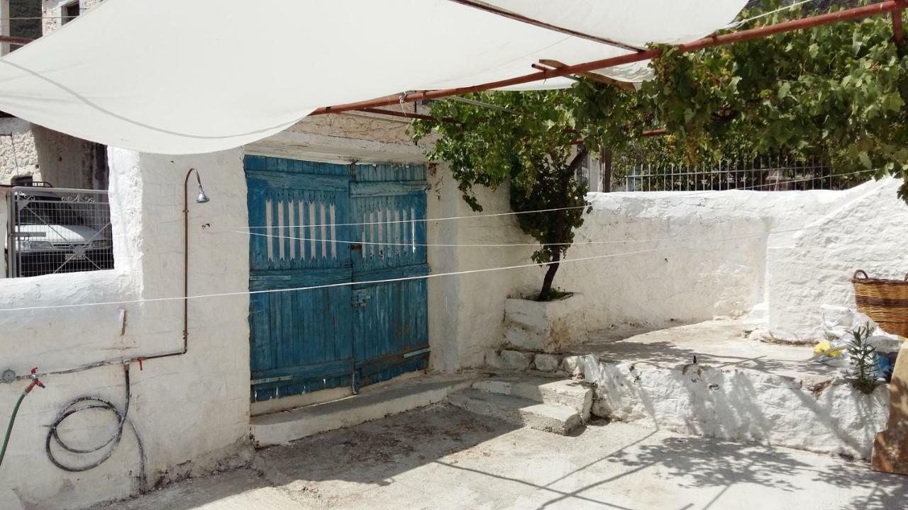 Lovely Traditionnal House With Sea View Τυρός Εξωτερικό φωτογραφία