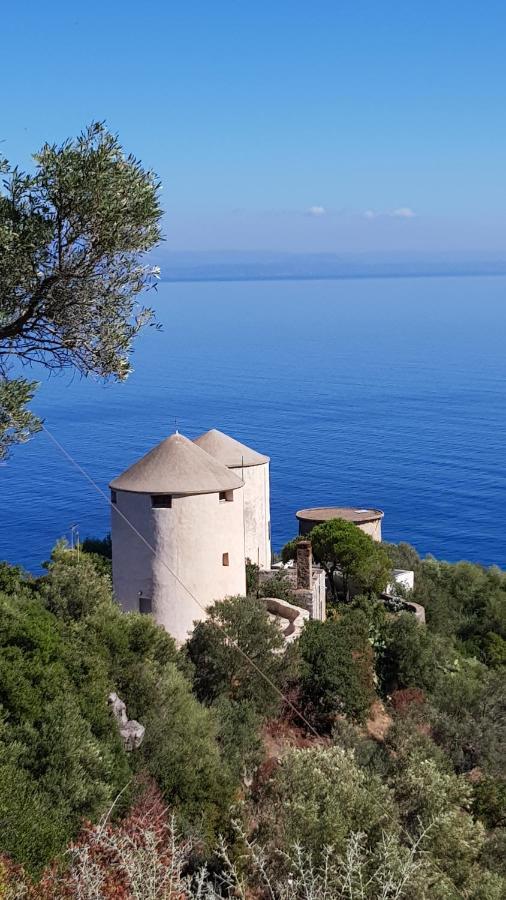 Lovely Traditionnal House With Sea View Τυρός Εξωτερικό φωτογραφία
